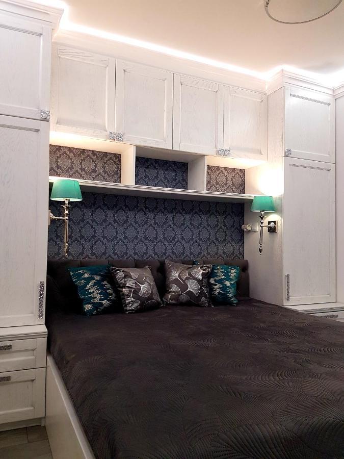 Apartment Old England